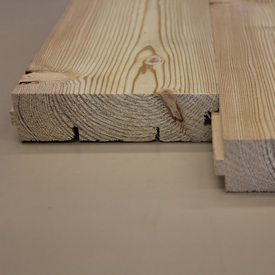 Posare il pavimento in legno massello
