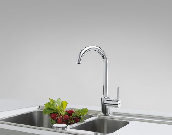 Spülenset Franke Edelstahlspüle mit Armatur Lina Hochdruck Chrom  