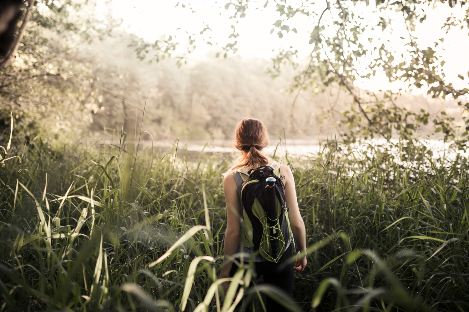 Wie man den Urlaub in der Natur aufgrund der Menstruation nicht verderben kann: Praktische Tipps erfahrener Reisender