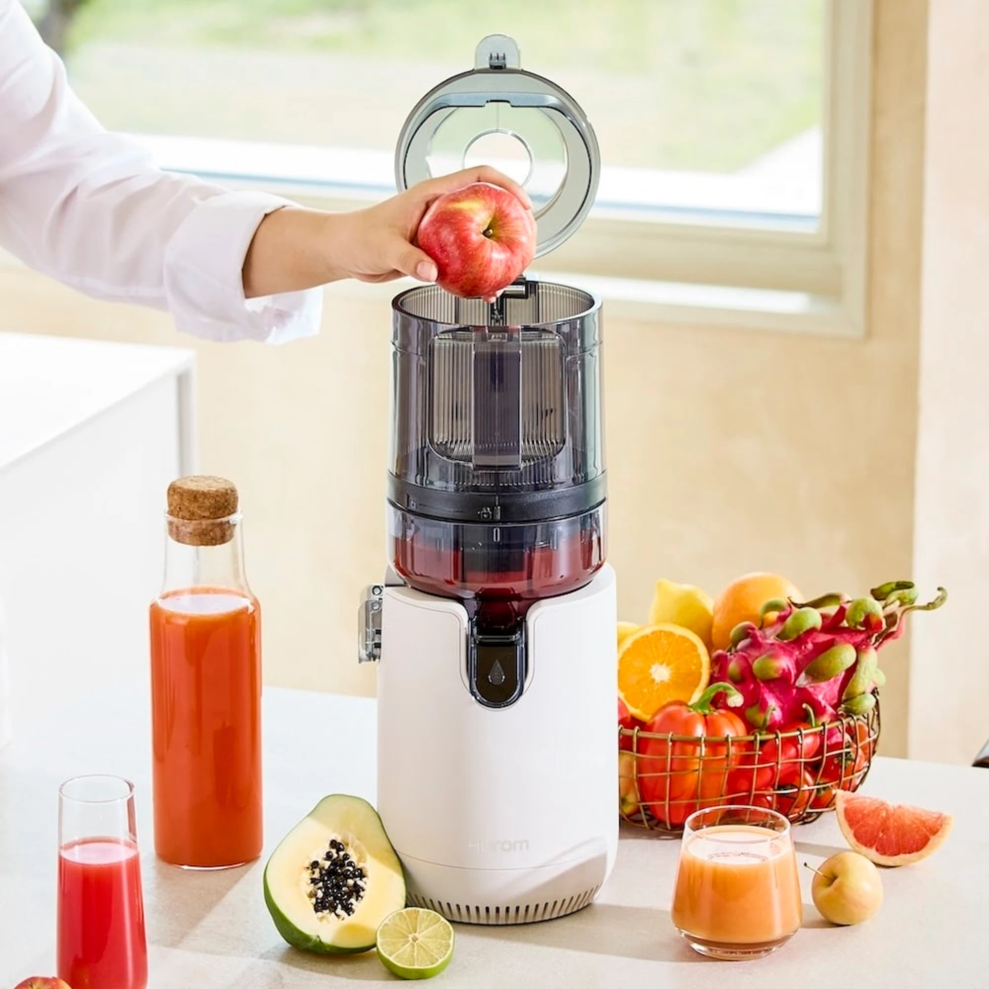 Hurom Slow Juicer E50ST-Weiß