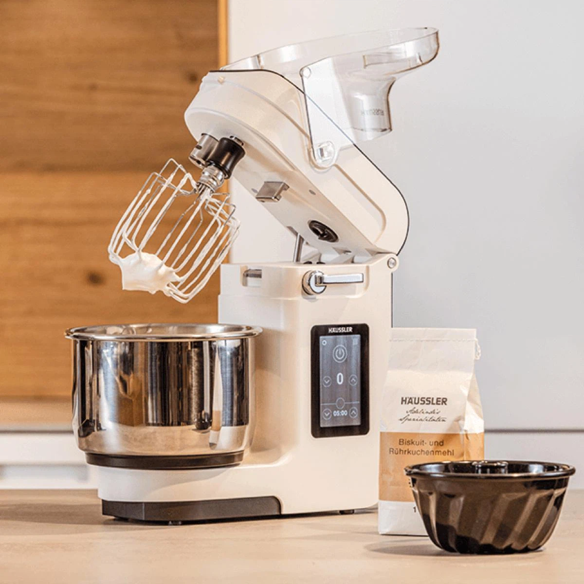 Häussler Teigknetmaschine NOVA-Weiß