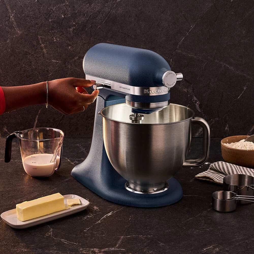 KitchenAid 4,7L 5KSM50PKVE Küchenmaschine - Artisan Plus mit GRATIS Glasschüssel-Wild Blueberry (Wilde Blaubeere)