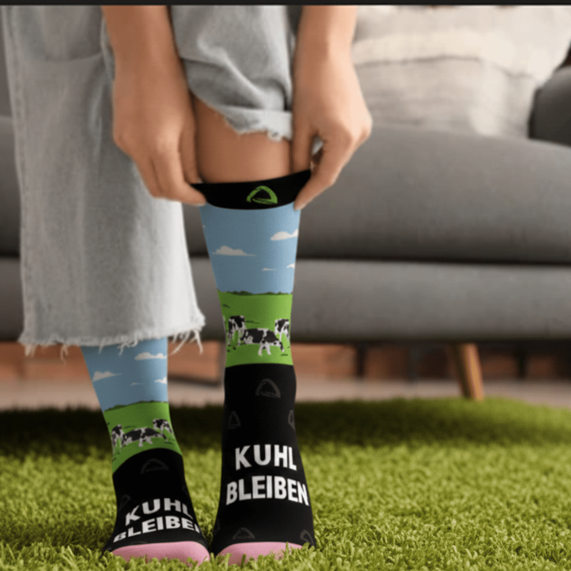 ALLREDO gestrickte Socken mit Kuh-Design