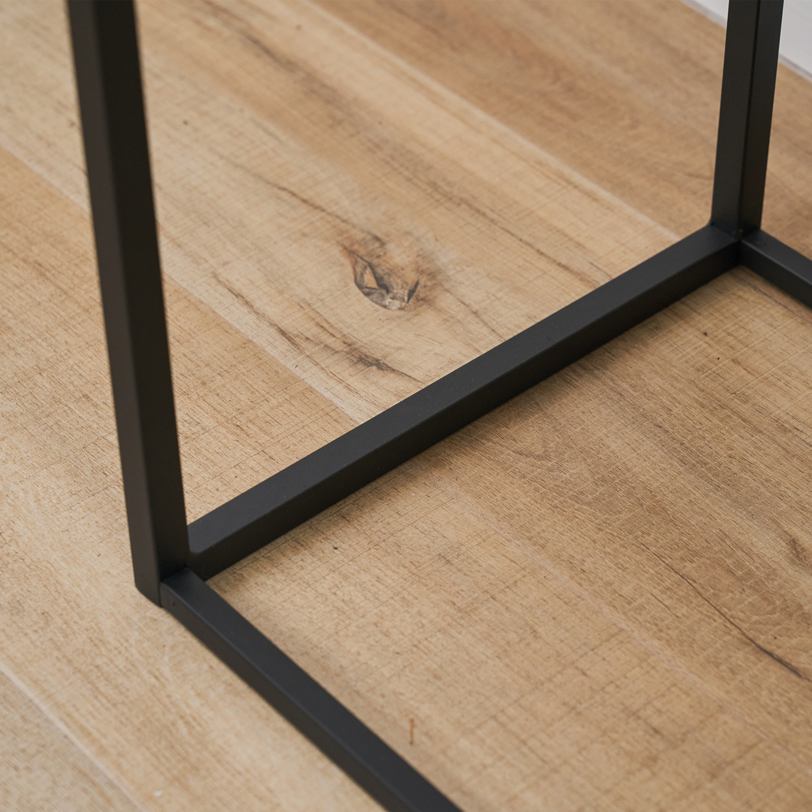 B-Ware SVITA KALY Konsolentisch Standregal Industrial Design Metall Schwarz