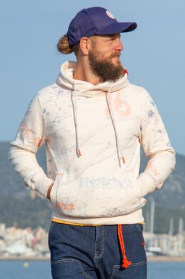 Abel Allover Hood Au0026Co | Moin at Adenaueru0026Co, the german beachhouse company  | Adenauer 1876 | Adenauer Jeans