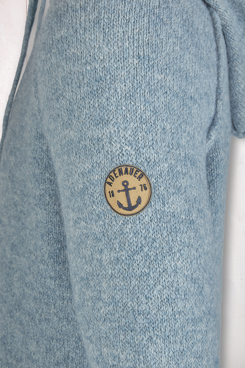 Manni Hood A&Co | Adenauer&Co. - Moin bei Adenauer&Co, the german  