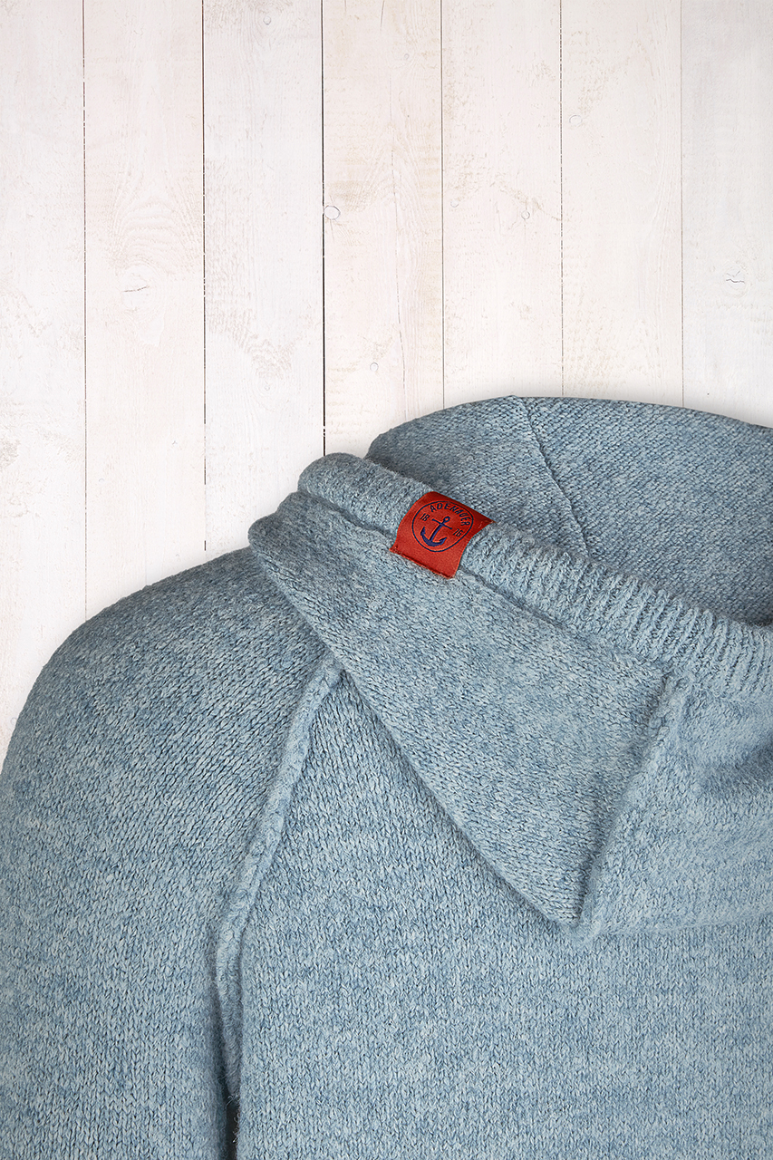 Manni Hood A&Co | Adenauer&Co. - Moin bei Adenauer&Co, the german 