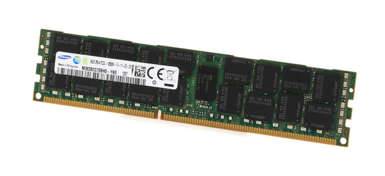 middle size zoom image