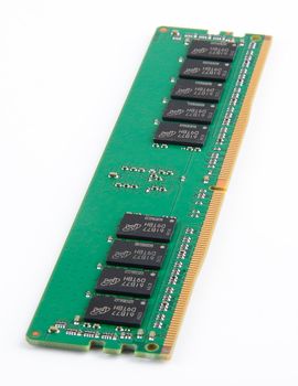 Micron 16GB DDR4 RAM module | Servershop24