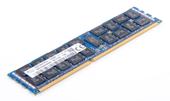 N*a様 SK hynix 16GB 2Rx4 PC3L-12800R SK hynix 16GB 2Rx4 PC3L-12800R DDR3 Registered Server-RAM Modul