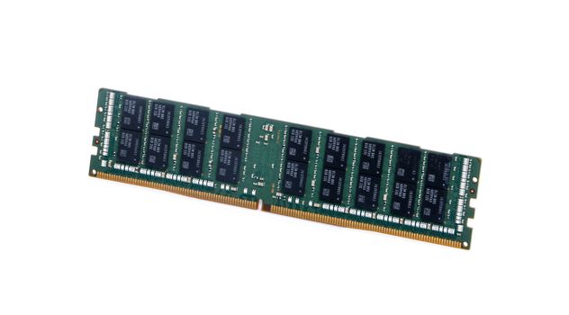SAMSUNG 64GB 4DRx4 PC4-2666V-L DDR4 Load Reduced Server-RAM Module LR-DIMM ECC - M386A8K40BM2-CTD SAMSUNG 64GB 4DRx4 PC4-2666V-L DDR4 Load Reduced Server-RAM Module LR-DIMM ECC - M386A8K40BM2-CTD