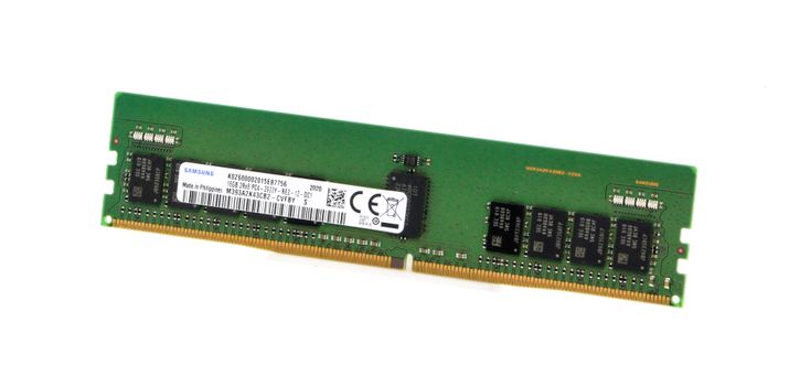 middle size zoom image