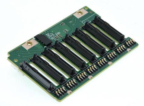 middle size zoom image