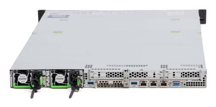 FUJITSU PRIMERGY RX2530 M4 rack server | Servershop24