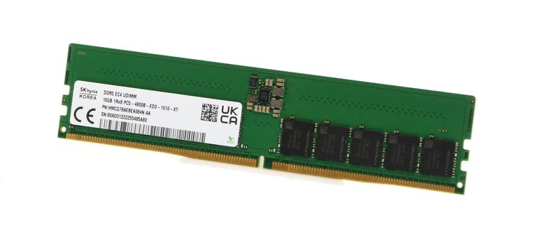 middle size zoom image