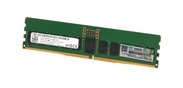 middle size zoom image