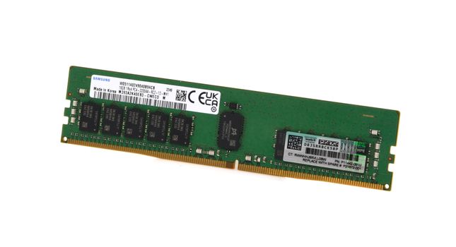 middle size zoom image