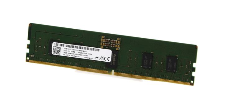 middle size zoom image