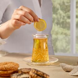 gorsel-sari.jpg gorsel-sari.jpg