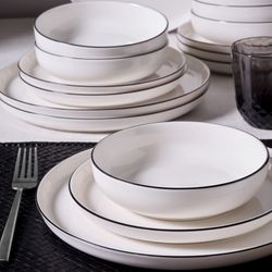 gural-porselen-bilbao-12-parca-4-kisilik-yemek-takimi-siyah-4-kisilik-yemek-takimlari-6514-17-B.jpg gural-porselen-bilbao-12-parca-4-kisilik-yemek-takimi-siyah-4-kisilik-yemek-takimlari-6514-17-B.jpg