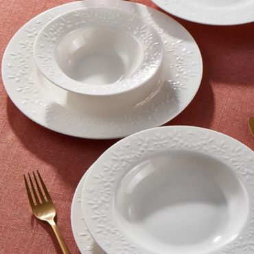 GÜRAL Dilruba creme Tafelservice, 18-tlg., 6 Personen, Porzellan, mit Reliefmuster