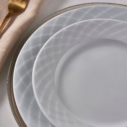 gural-porselen-gural-alfa-rolyefli-24-parca-yemek-seti-6-kisilik-yemek-takimlari-5564-12-B.jpg gural-porselen-gural-alfa-rolyefli-24-parca-yemek-seti-6-kisilik-yemek-takimlari-5564-12-B.jpg