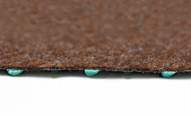 Kunstrasen Rasenteppich mit Noppen Summergreen 133cm
