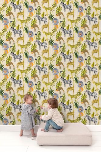 Non-Woven Wallpaper Animals Leaves Beige Green JS2101