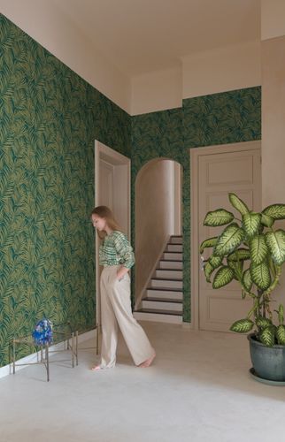 Non-Woven Wallpaper Leaves Green Gold Metallic MN2014