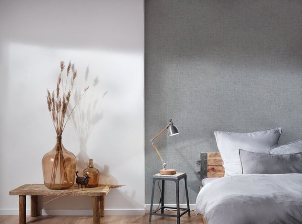 Non-woven wallpaper concrete look grey silver 39564-2