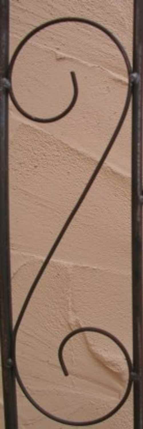 Rankgitter Spalier Rankhilfe Fallrohr  Pisa f. Clematis Roh Rost Rostig halbrund  Regenrohr Rankgitter Spalier Rankhilfe Fallrohr  Pisa f. Clematis Roh Rost Rostig halbrund  Regenrohr