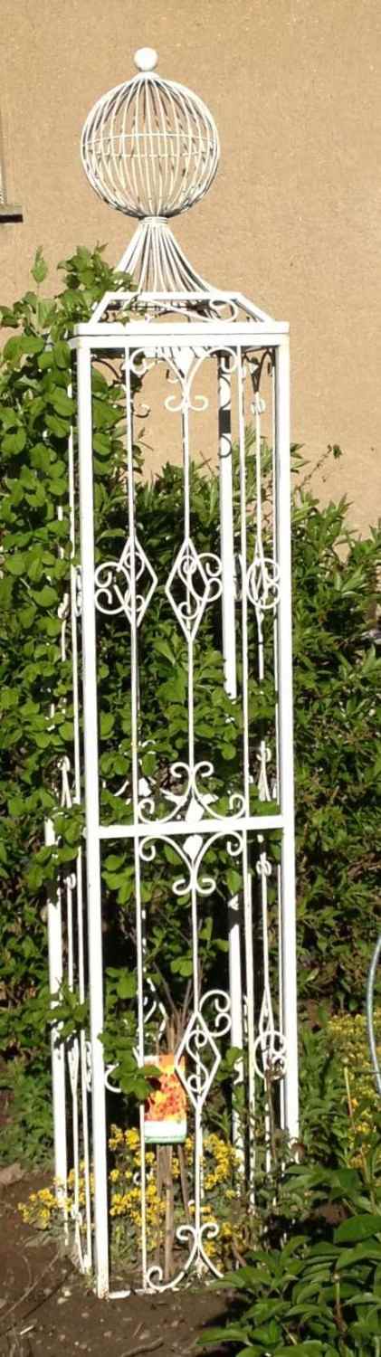 Rankstab Rankhilfe Pfosten Obelisk KENT XXL 225 Feuer Verzinkt Weiß 9010  Rankstab Rankhilfe Pfosten Obelisk KENT XXL 225 Feuer Verzinkt Weiß 9010