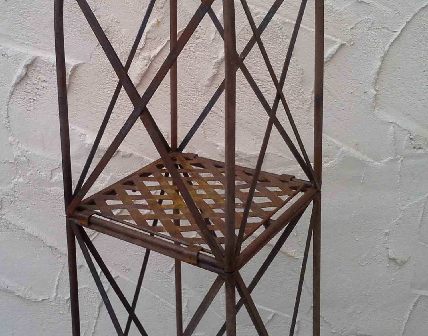 Spalier Rankhilfe Obelisk Blumenregal Blumentreppe Blumensäule Alina 180 ROST