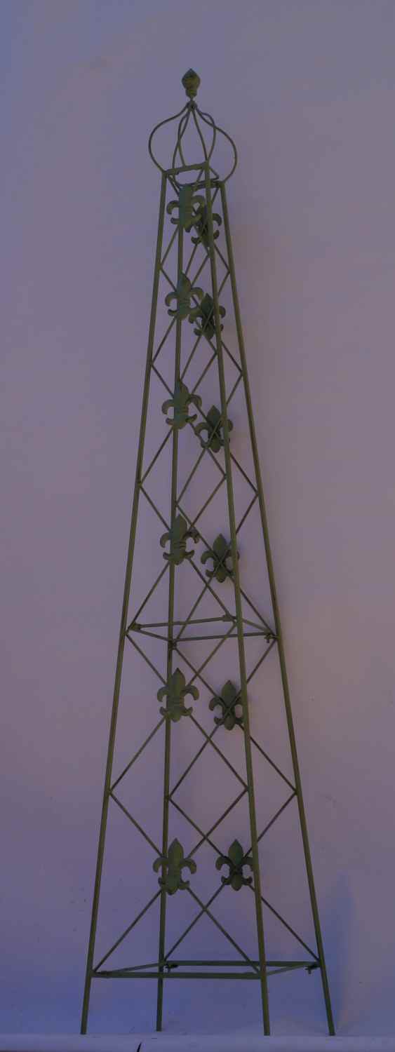 Rankstab Rankhilfe Rank Pfosten Obelisk Cornwall Grün