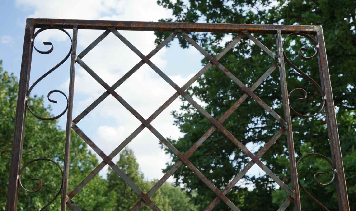 Schweres Eisen Metall Rankgitter Spalier Rankhilfe Wandgitter San Marco 80 Rost Schweres Eisen Metall Rankgitter Spalier Rankhilfe Wandgitter San Marco 80 Rost