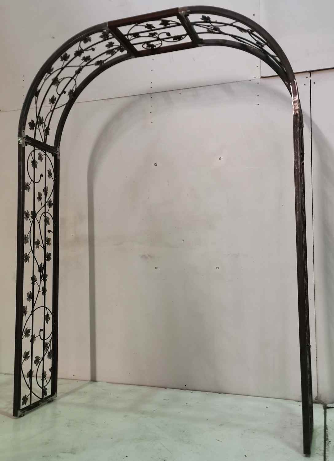 Rundbogen Laubengang MASSIV 30 ROHR Rosenbogen Bachus-RB 160/220 Roh Rost Rostig Rundbogen Laubengang MASSIV 30 ROHR Rosenbogen Bachus-RB 160/220 Roh Rost Rostig