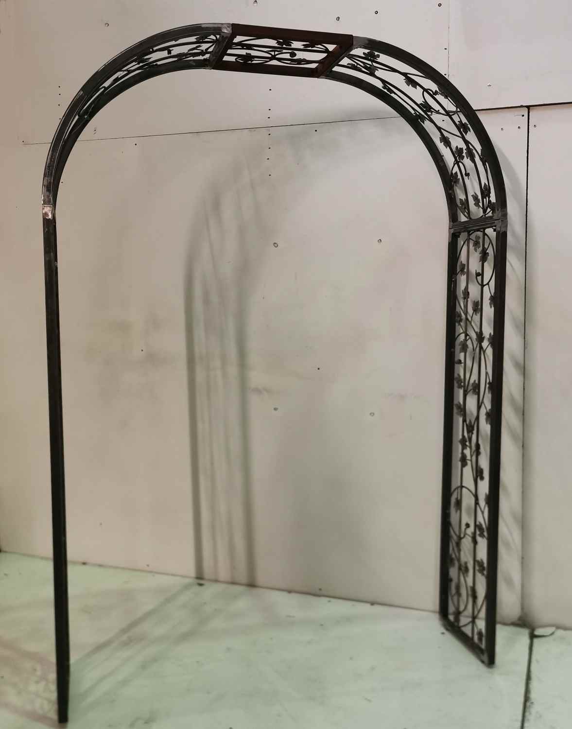 Rundbogen Laubengang MASSIV 30 ROHR Rosenbogen Bachus-RB 160/220 Roh Rost Rostig Rundbogen Laubengang MASSIV 30 ROHR Rosenbogen Bachus-RB 160/220 Roh Rost Rostig