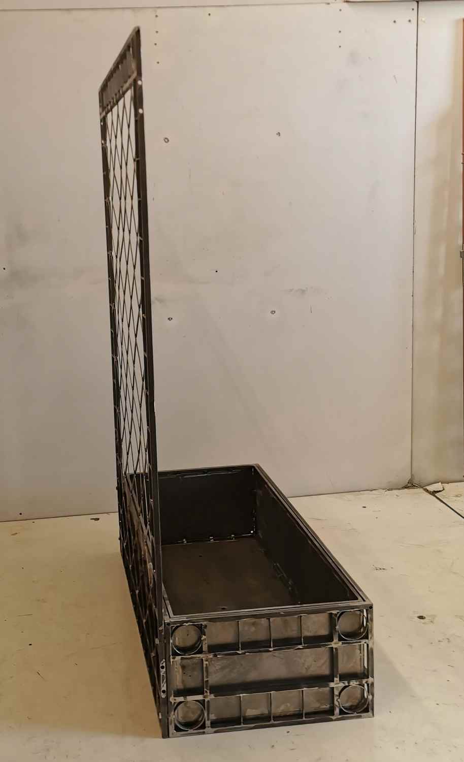 Rankgitter Pflanzenkasten Pflanzkübel Sichtschutz Campano 100 roh Rost Rankgitter Pflanzenkasten Pflanzkübel Sichtschutz Campano 100 roh Rost