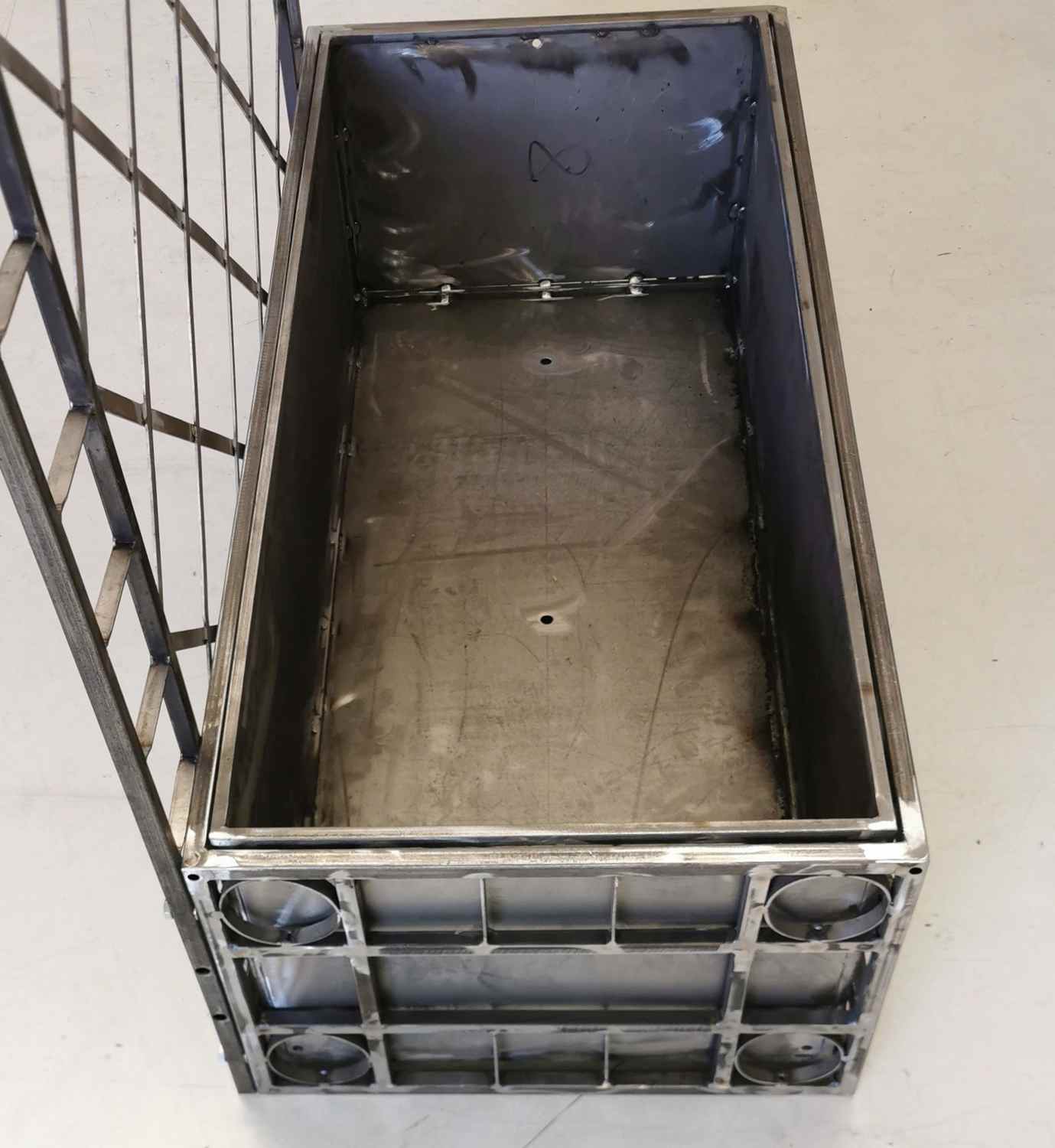 Rankgitter Pflanzenkasten Pflanzkübel Sichtschutz Campano 100 roh Rost Rankgitter Pflanzenkasten Pflanzkübel Sichtschutz Campano 100 roh Rost