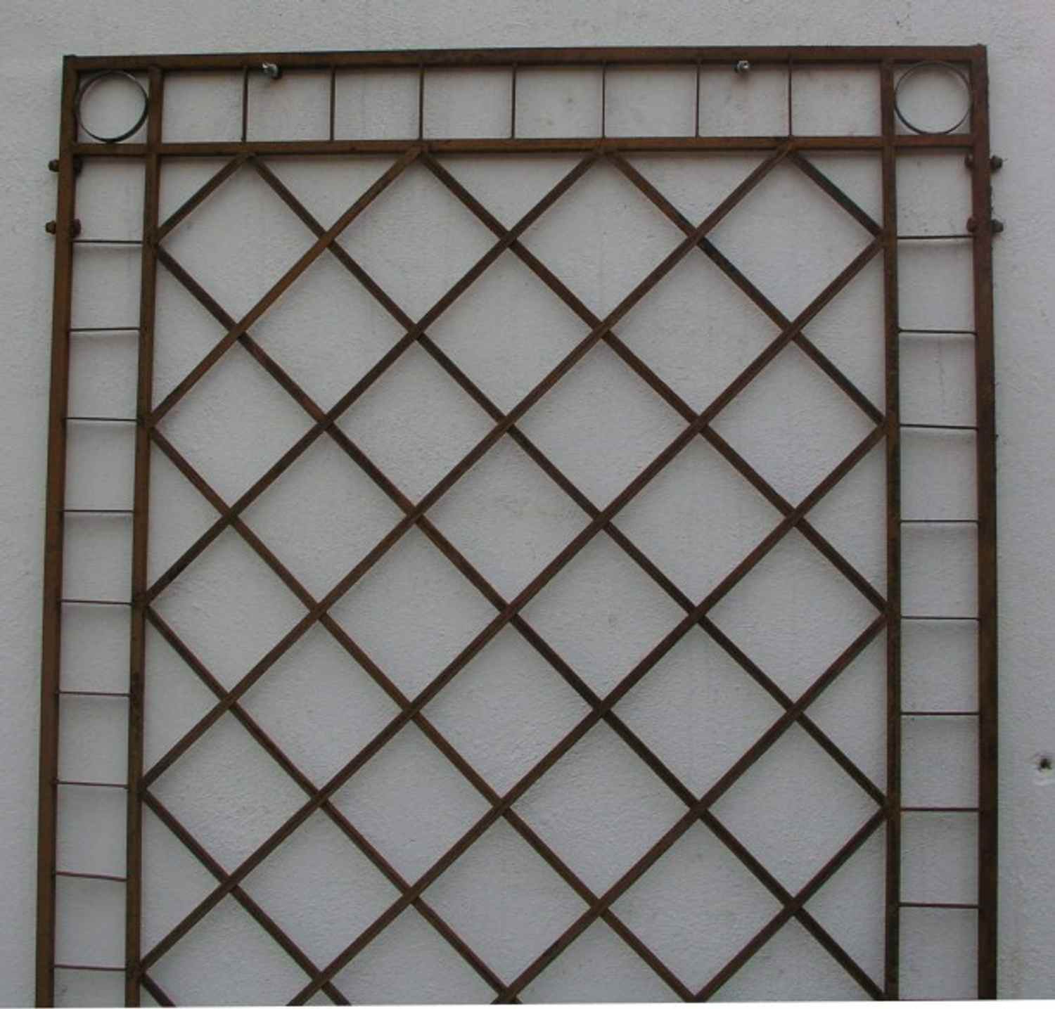 Metall Eisen Spalier Rankgitter Rankhilfe Wandgitter Meran 100 200 Rost Rostig Metall Eisen Spalier Rankgitter Rankhilfe Wandgitter Meran 100 200 Rost Rostig