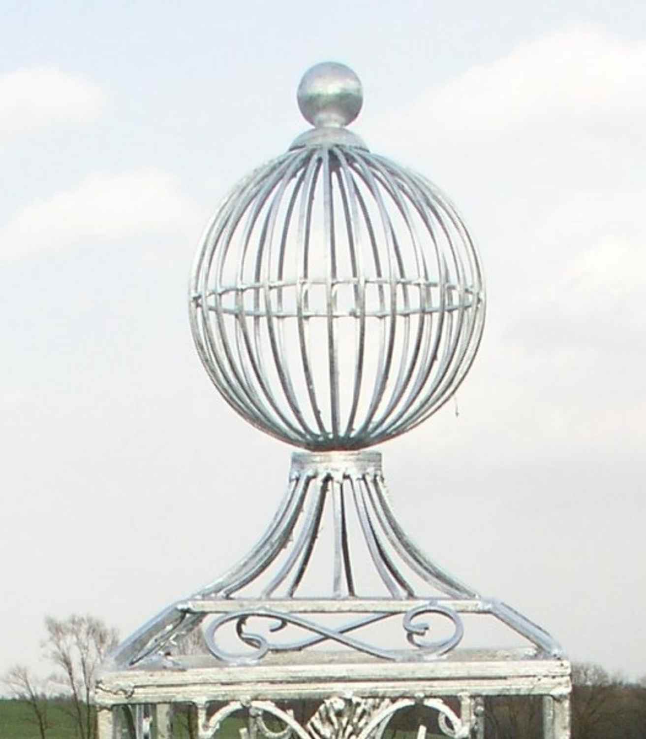 Rankstab Rankhilfe Pfosten Obelisk Garten KENT Zink 145 cm Feuer Verzinkt Rankstab Rankhilfe Pfosten Obelisk Garten KENT Zink 145 cm Feuer Verzinkt