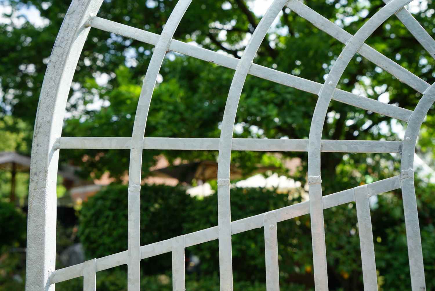 Metall Eisen Spalier Rankgitter Rankhilfe Wandgitter Portofino 100 200 FEUER Verzinkt Metall Eisen Spalier Rankgitter Rankhilfe Wandgitter Portofino 100 200 FEUER Verzinkt