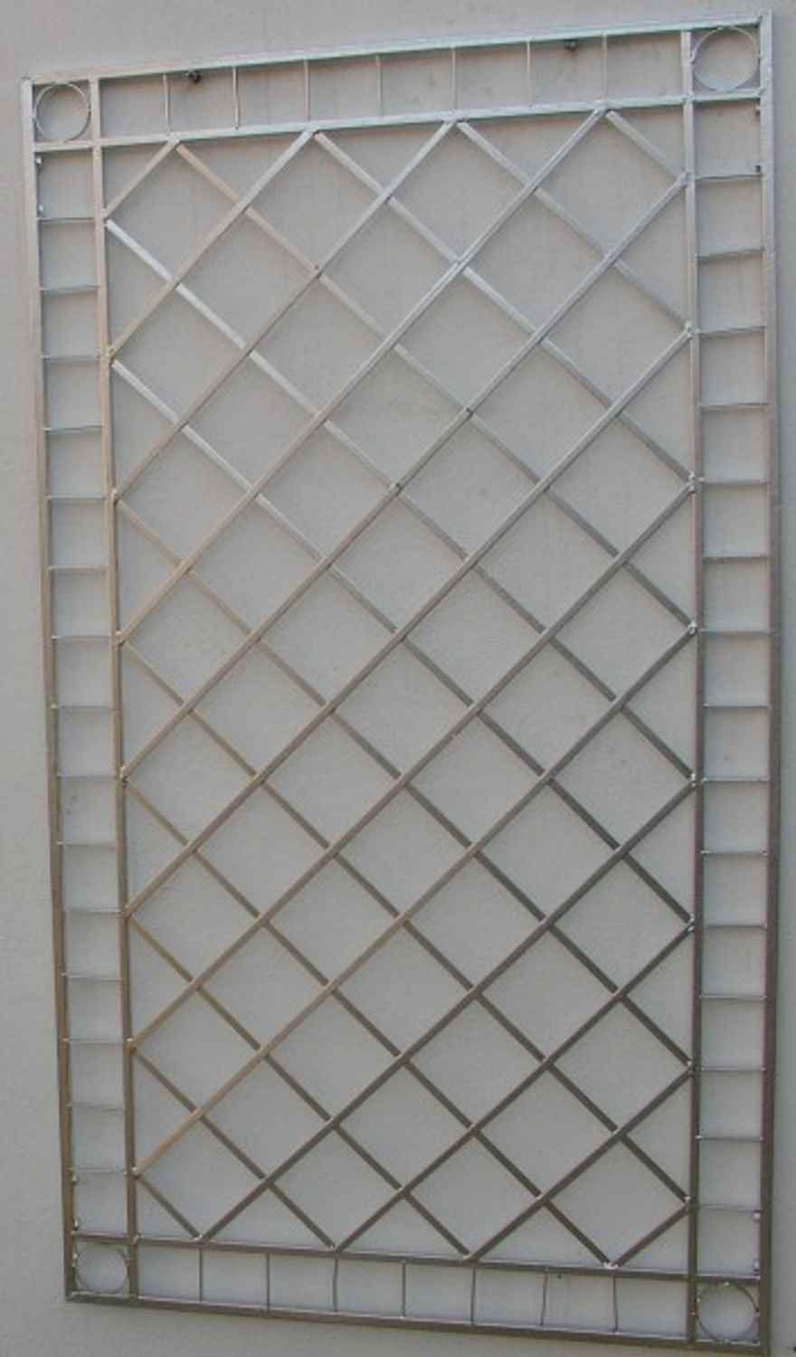 Metall Eisen Spalier Rankgitter Rankhilfe Wandgitter Meran 100 200 FEUER Verzinkt grau RAL 7016