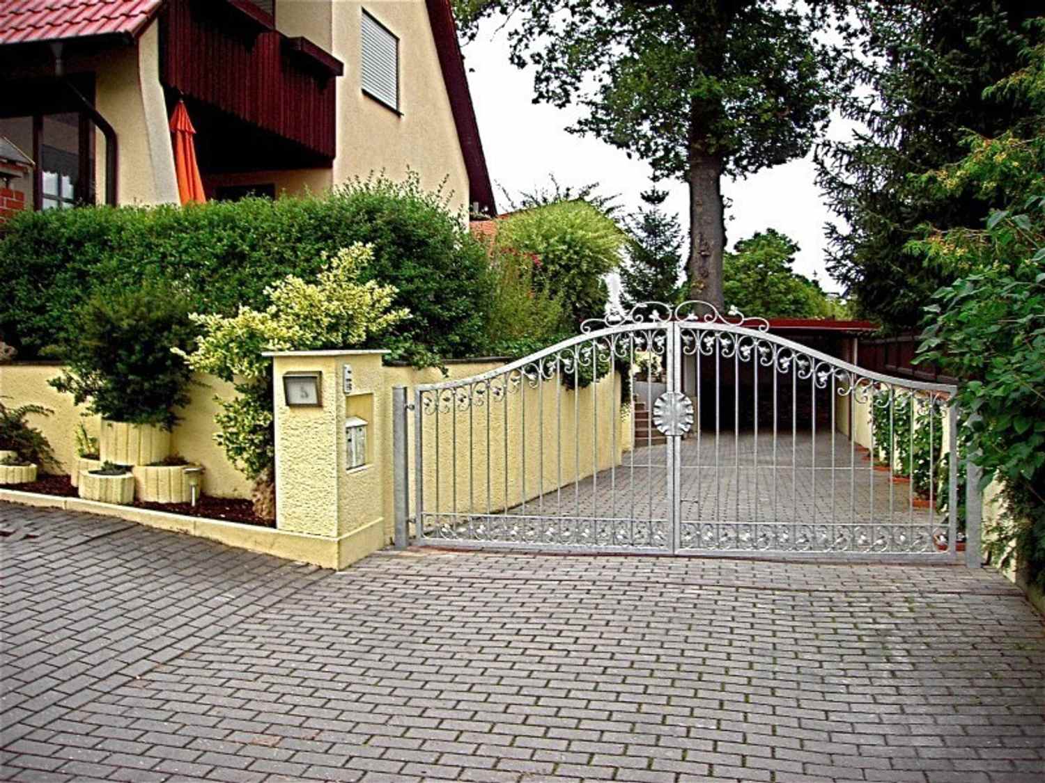 Gartentor Hoftor Einfahrtstor Monaco-GT Auswahl Pulverbeschichtet Gartentor Hoftor Einfahrtstor Monaco-GT Auswahl Pulverbeschichtet