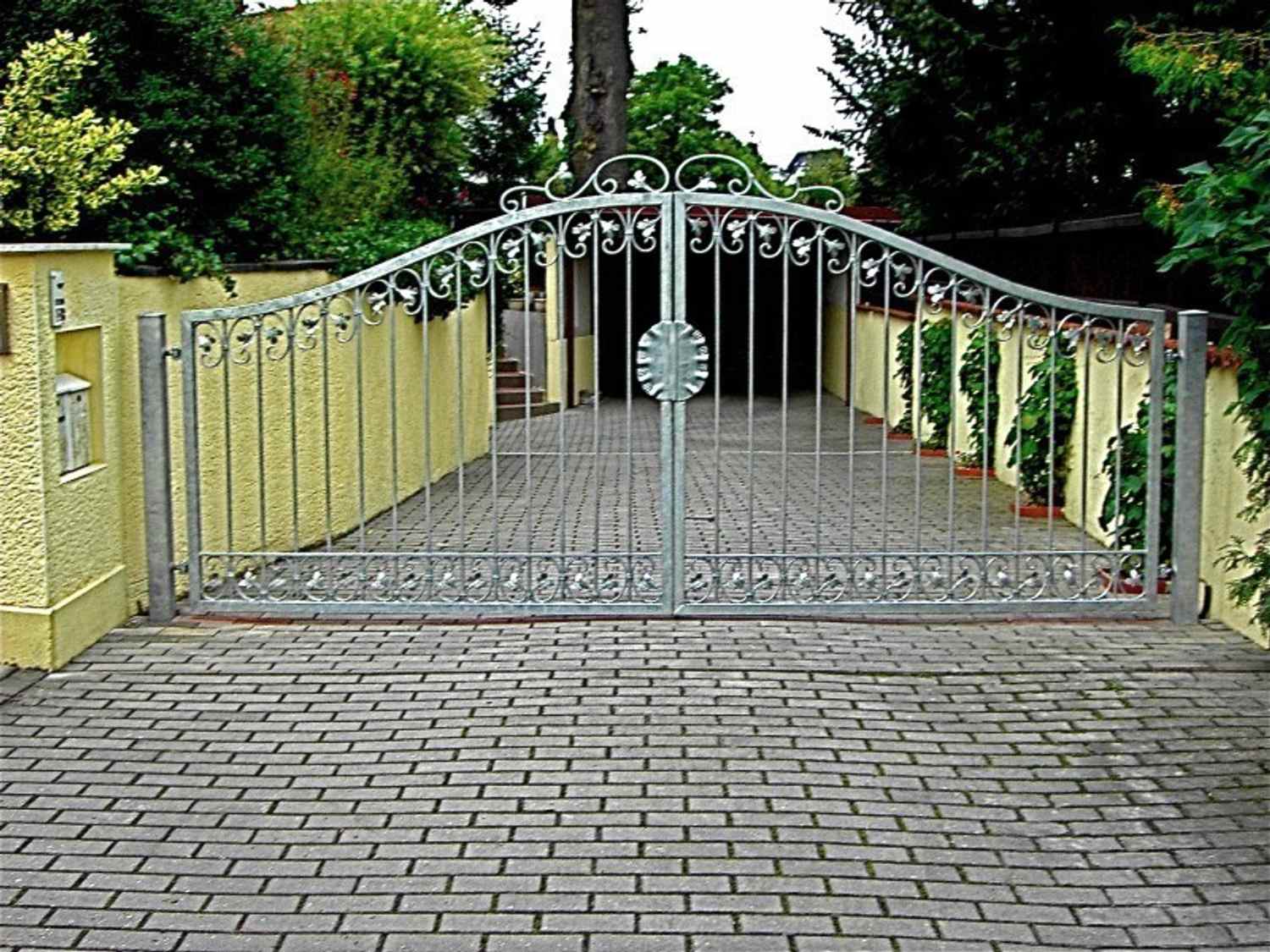 Gartentor Hoftor Einfahrtstor Monaco-GT Auswahl Pulverbeschichtet Gartentor Hoftor Einfahrtstor Monaco-GT Auswahl Pulverbeschichtet