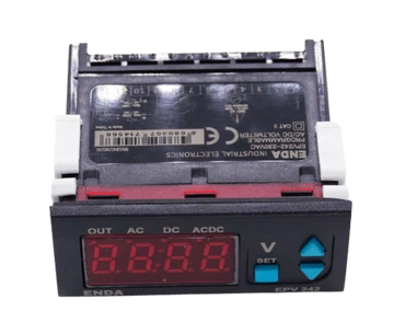 Digitales Voltmeter - 230V Universal LED