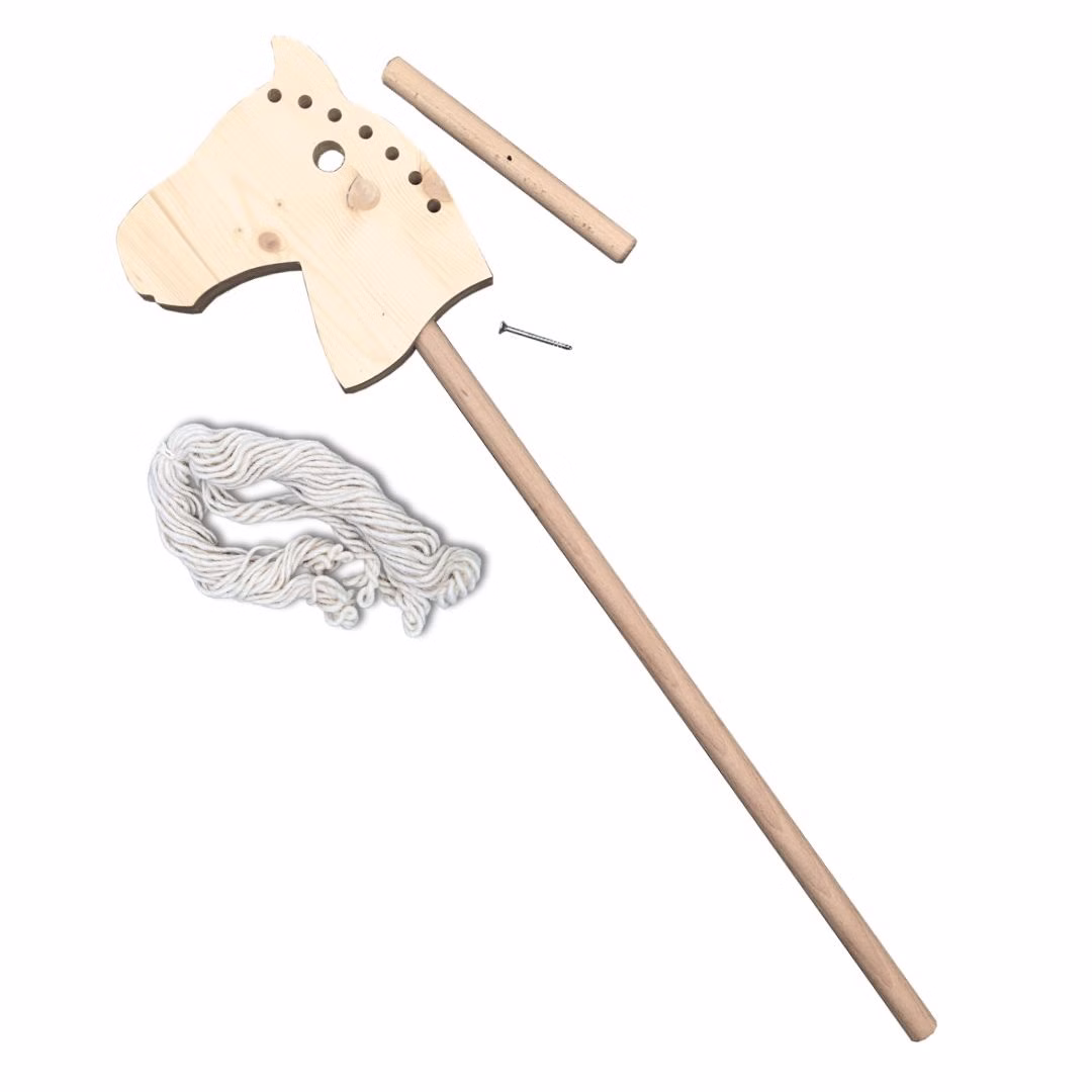 DIY Steckenpferd zum gestalten DIY Steckenpferd zum gestalten