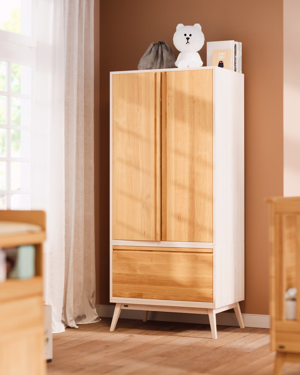 Laura Retro Schrank mit Schubkasten Laura Retro Schrank mit Schubkasten sb