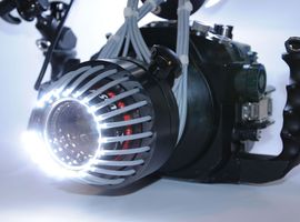 SAGA Dive Fiberoptischer Ringblitz für Kamera Unterwassergehäuse