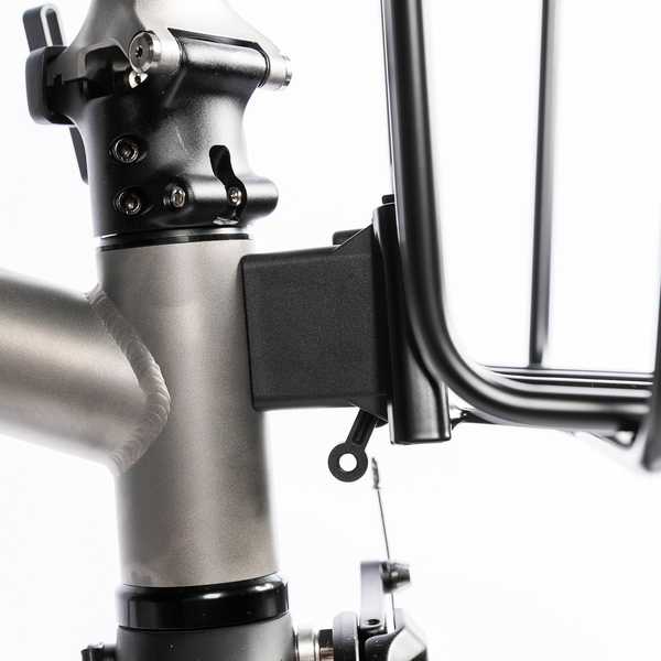 Front Basket fits Brompton Folding Bikes (alloy-version) | FAHRER